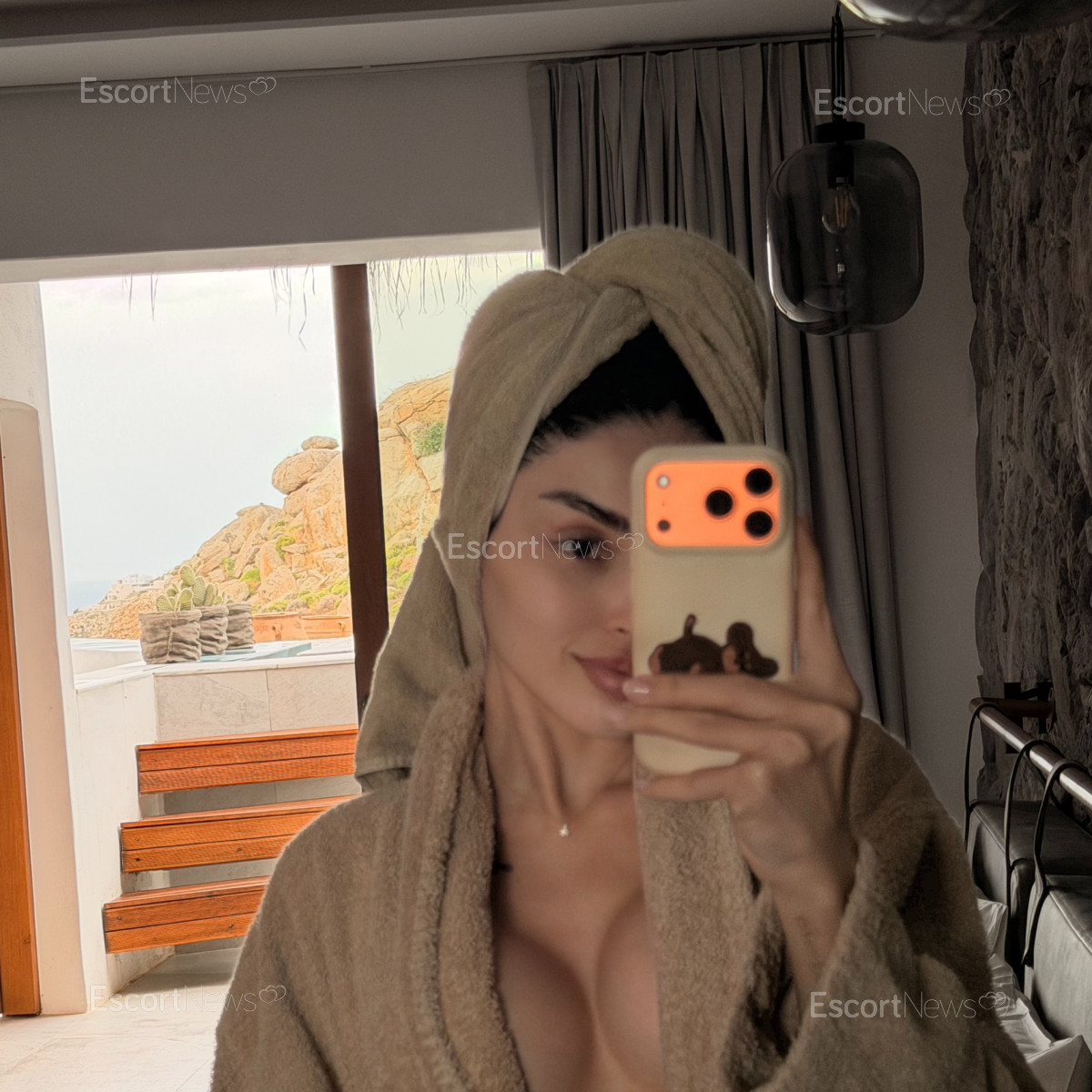 Zoe