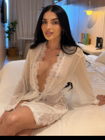 Latina vibes 