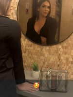 HELLO, I'M PAOLA, A HORNY TRANS GIRL.