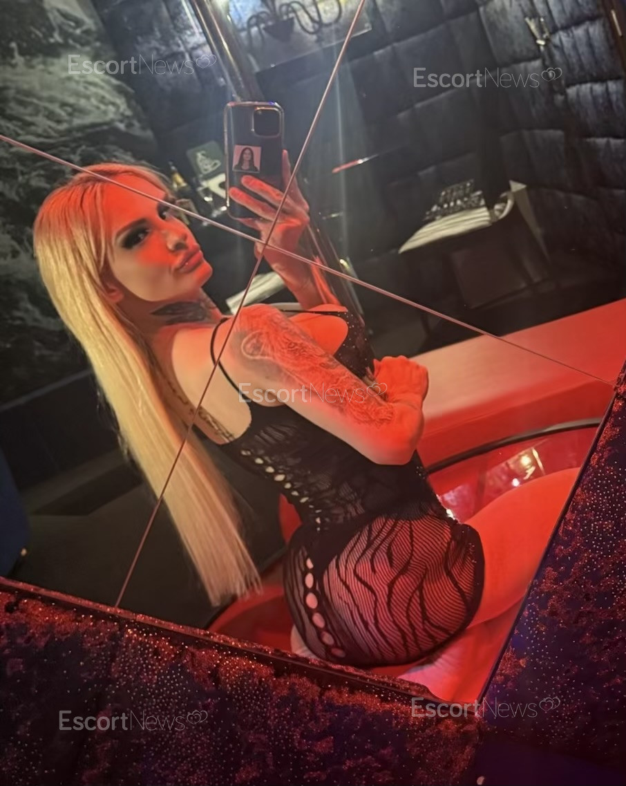 Gabriela Greek 