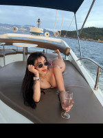 Graceful and very sexual 