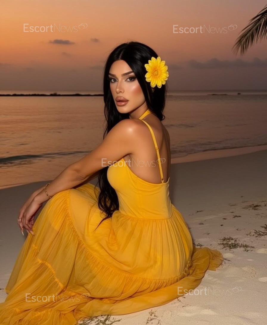 Evelyn Lux
