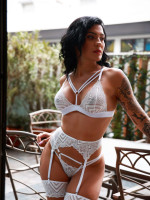 Hot Brazilian girl 
