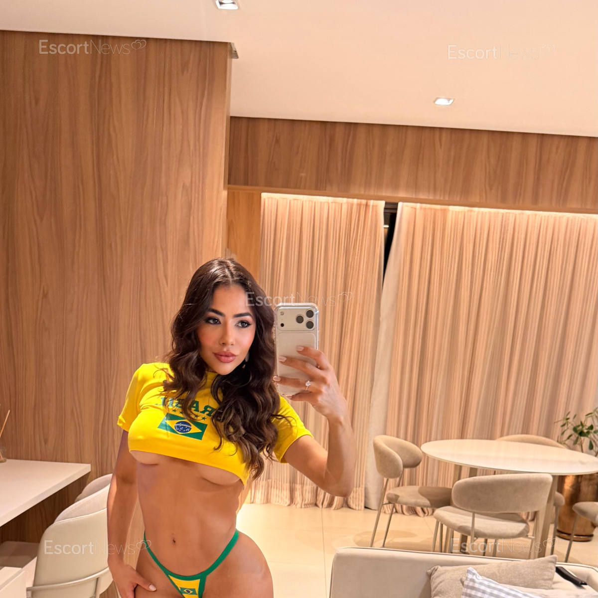 Mayra Linz 