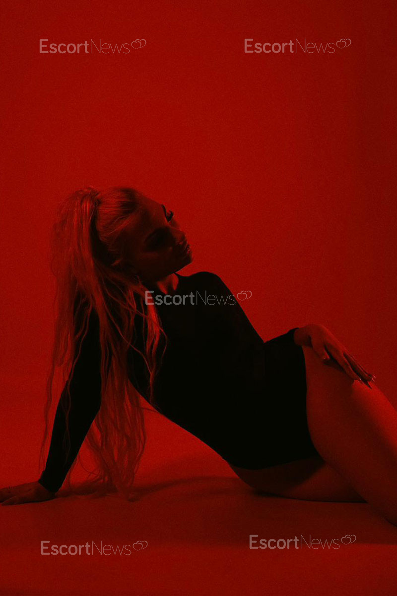 TESSA YA