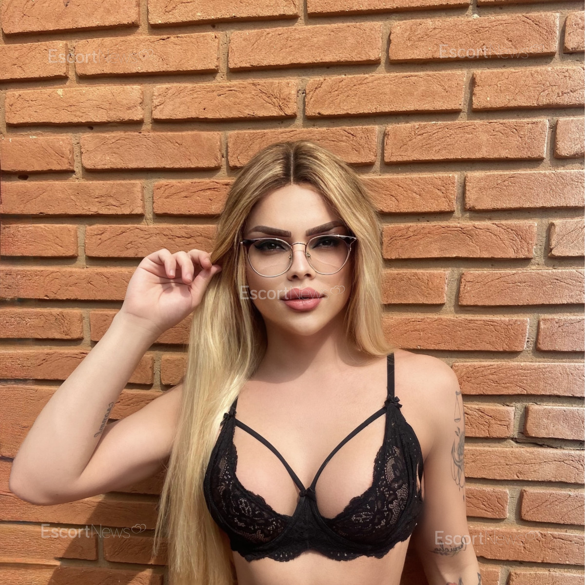 Mia