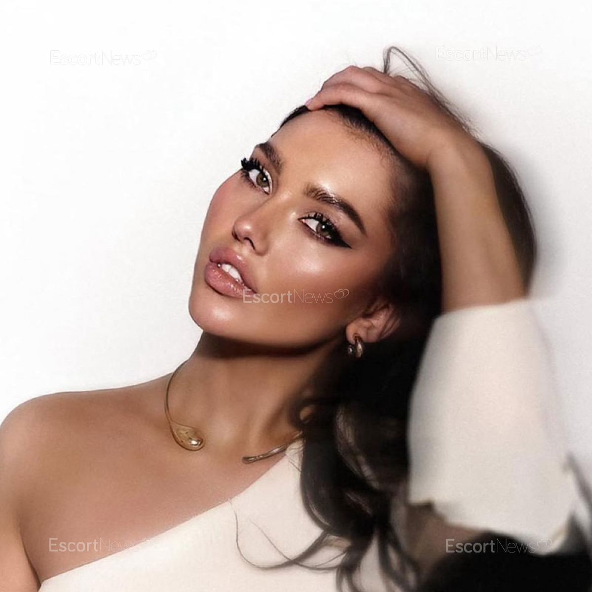 Selena YA