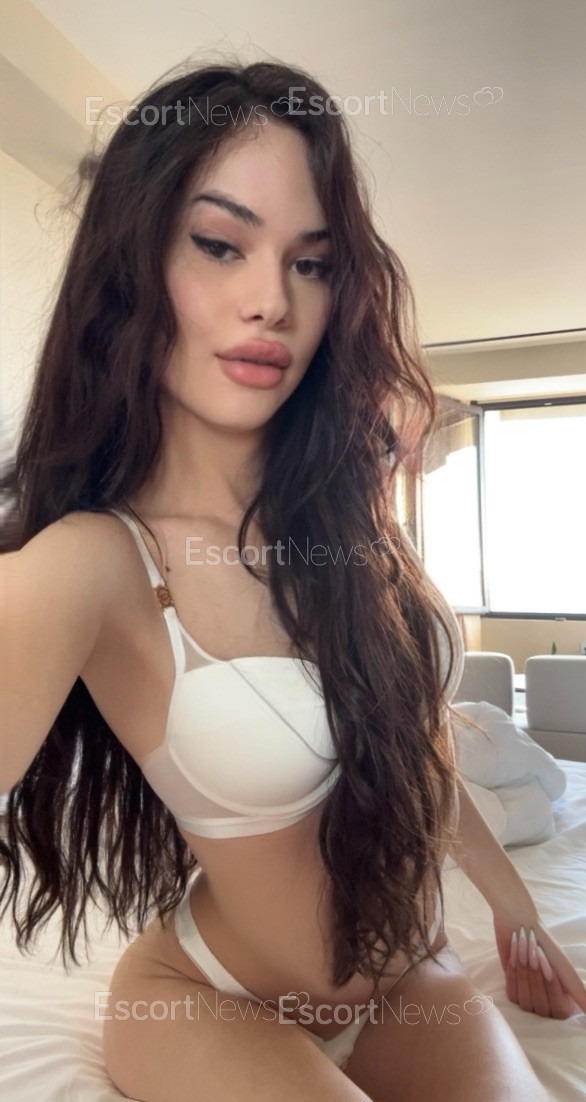 Bella 