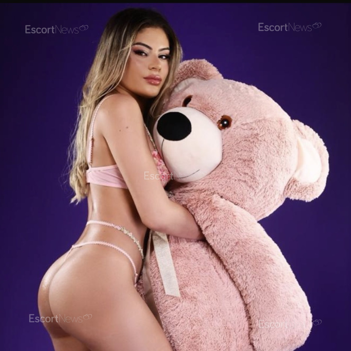 Stefany Sin 