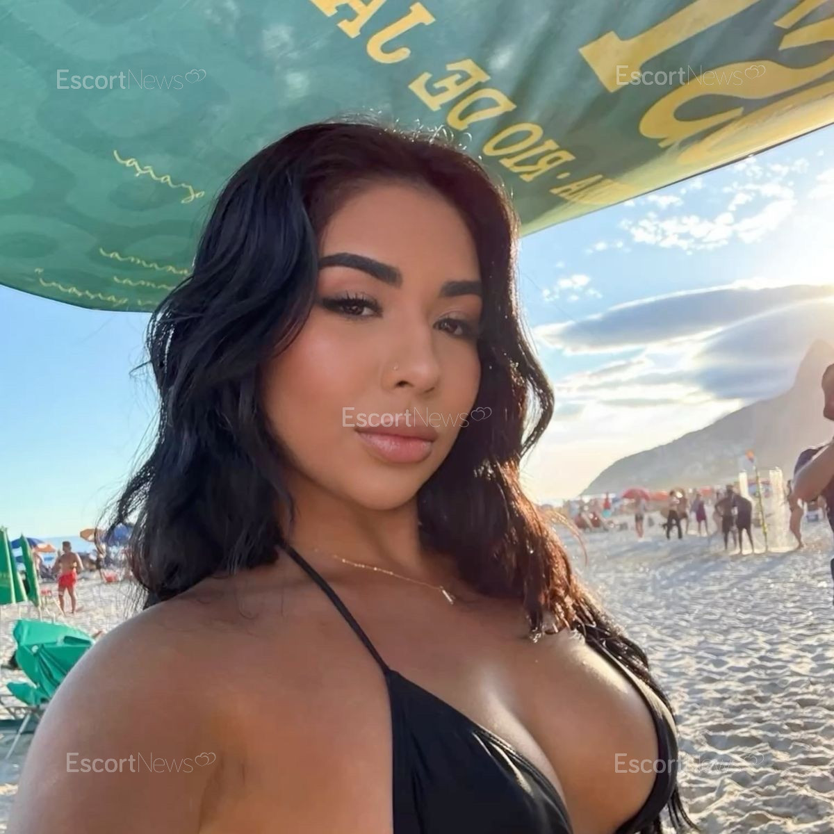 LARISSA VIP