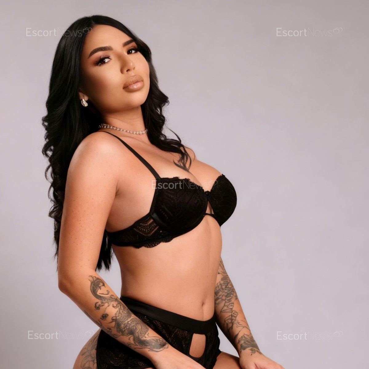 LARISSA VIP