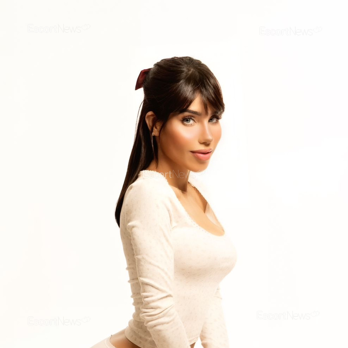 ELODIE VIP