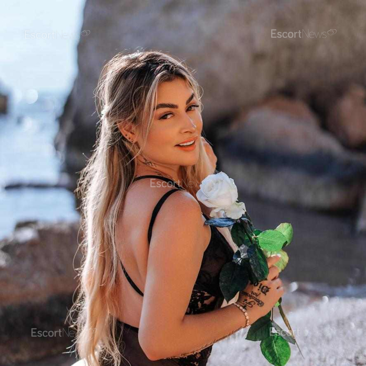LUNA AS