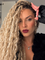 Hello my loves. I'm Brazilian and I'm dy