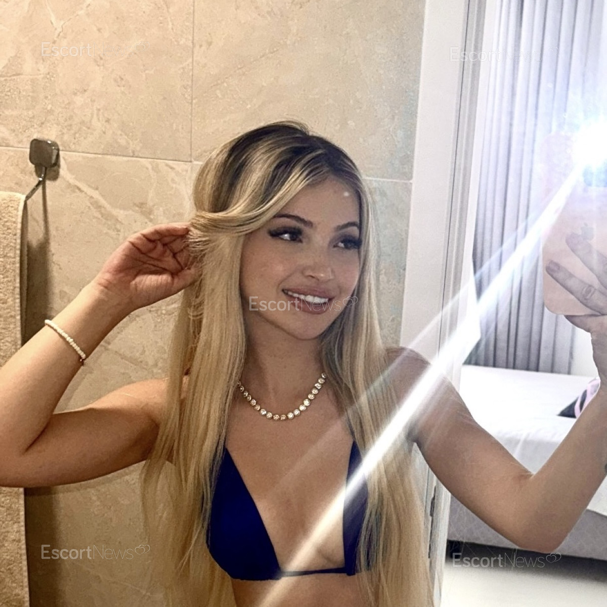 Lola Angel