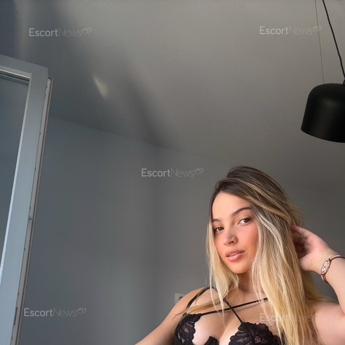 Lola Angel