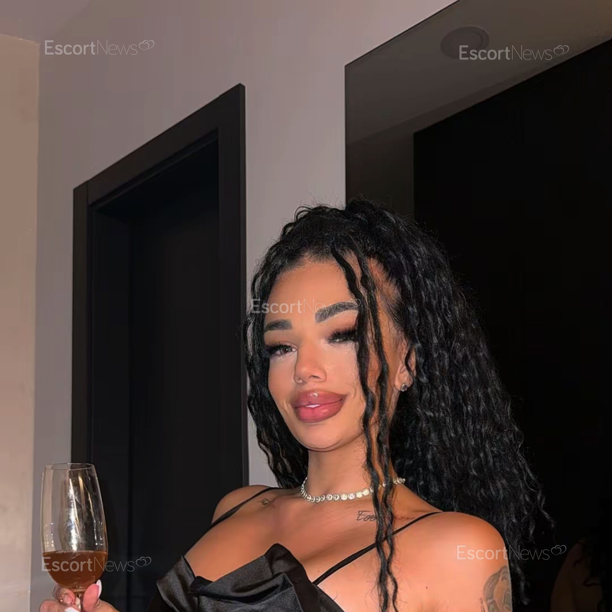 Mistress ALICE JS 