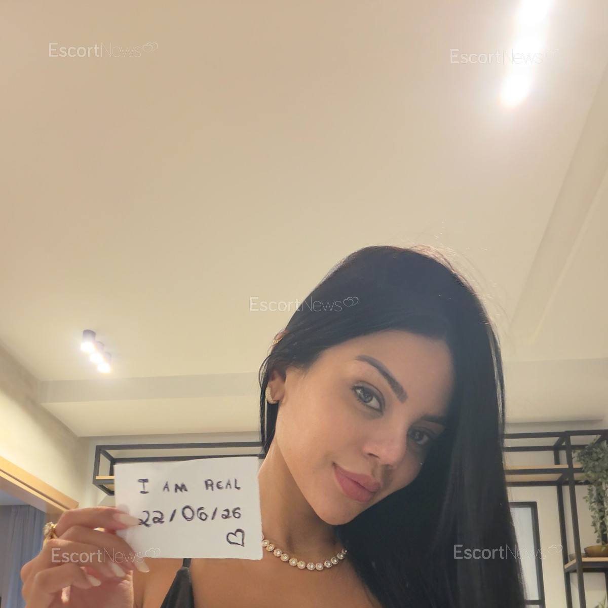 Thalia Petite