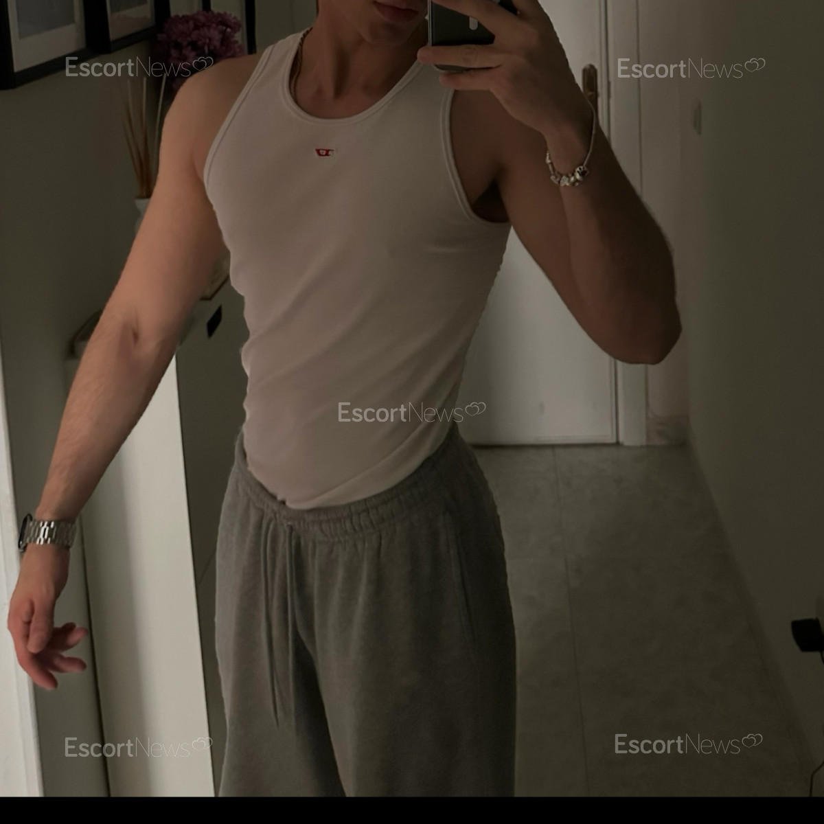 Axel08