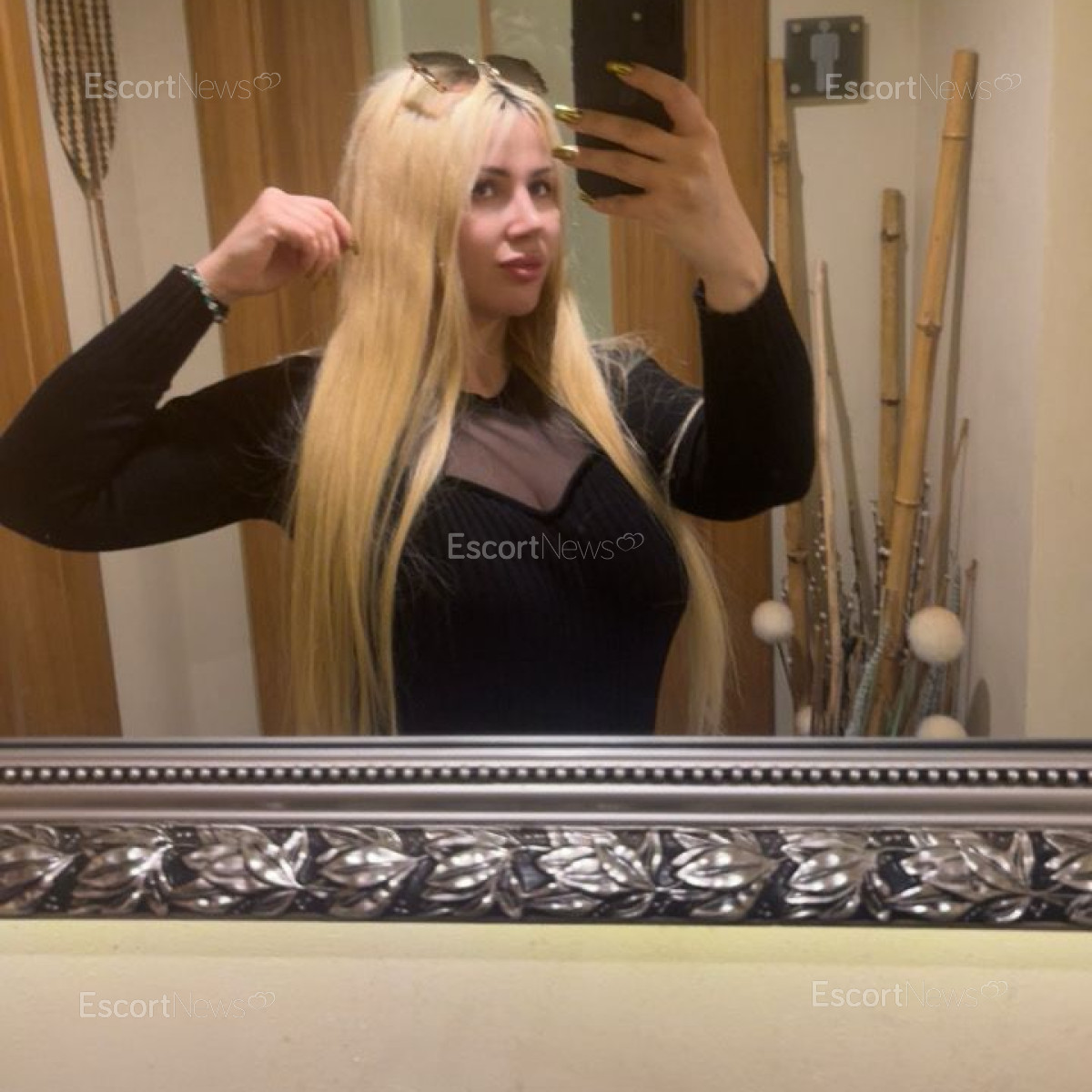 Mia