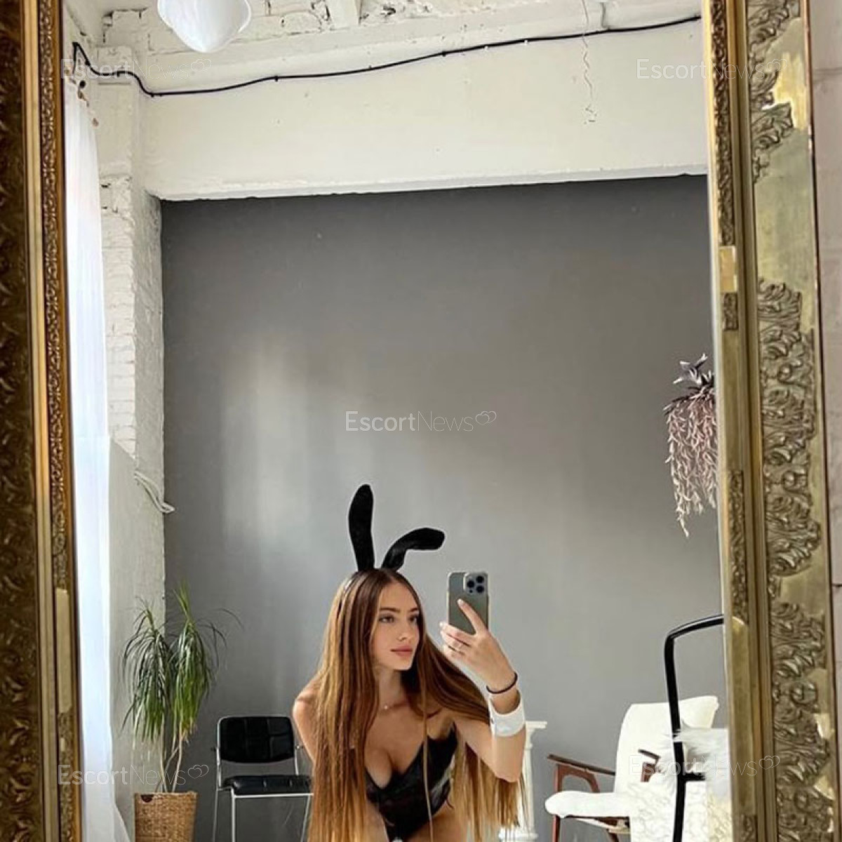 KARINA YA