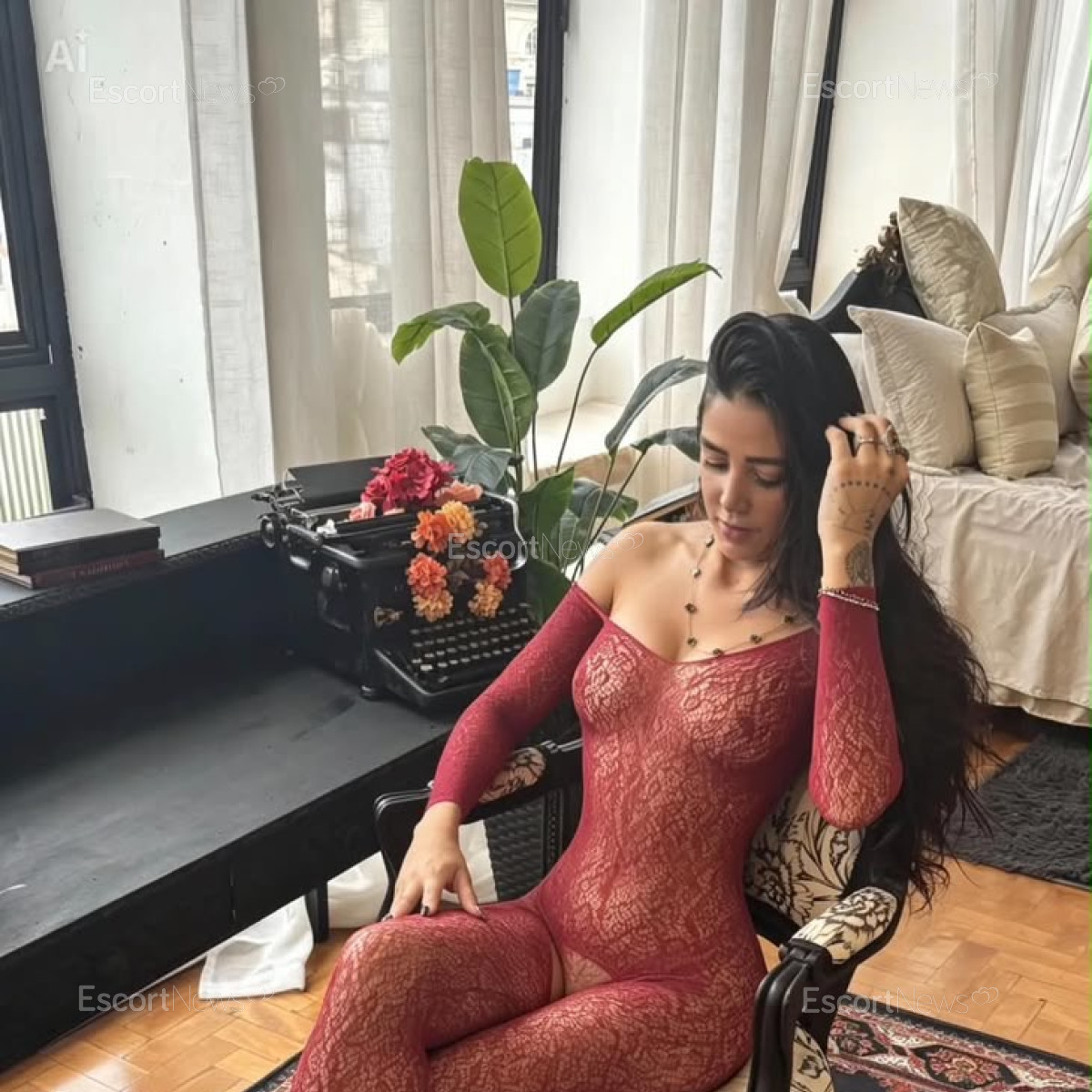Mel QueenAnal 
