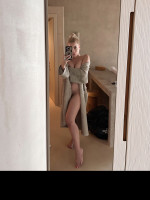 Modern Courtesan 